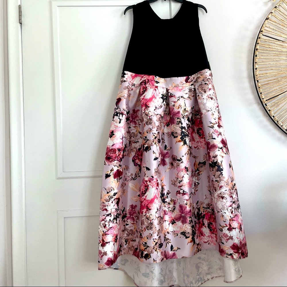 NWT Black and Floral SLNY Midi High Low Gown with Pockets